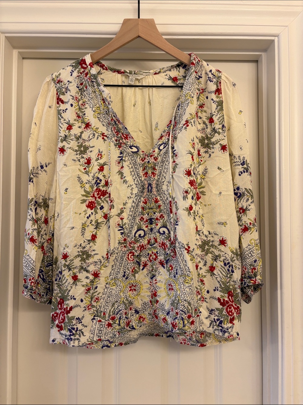 Lucky Brand Cream Floral V-Neck Peasant Blouse
